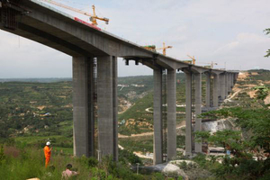 Xitong-Huangling-Expressway